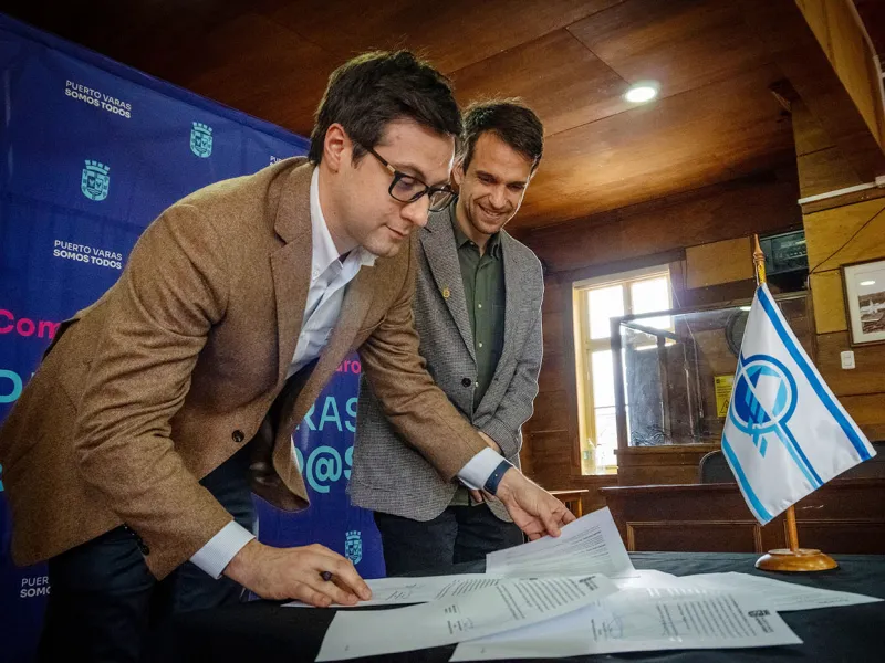 Alianza entre Municipalidad de Puerto Varas y SURALIS permitirá avanzar en la conexión de hogares a la red de alcantarillado