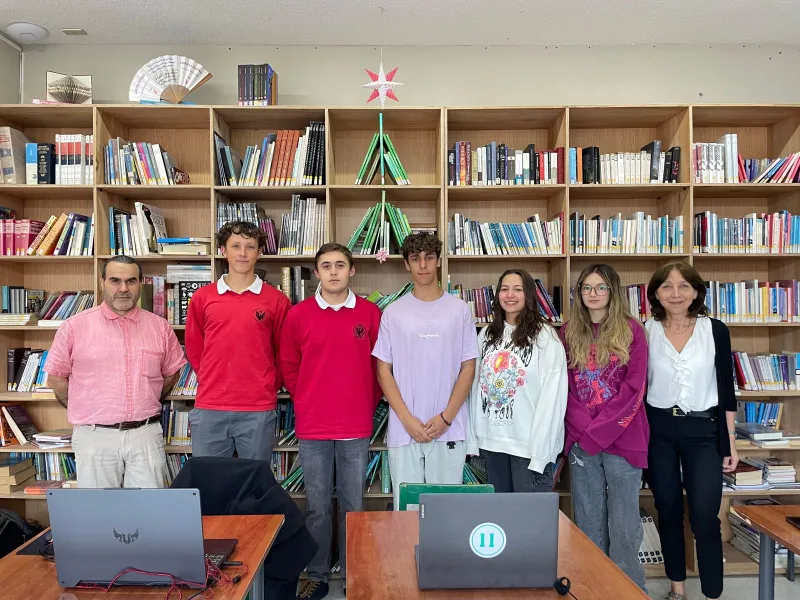 Alumnos del Colegio Alemán de Puerto Varas clasificaron para asistir al Mundial Escolar de Debate 2024