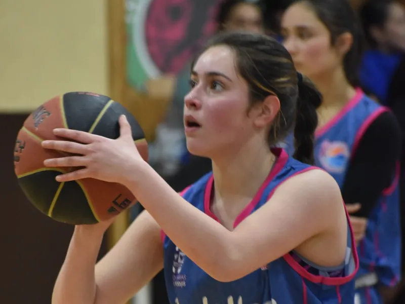 Amarga visita a La Araucanía: Rama Femenina Puerto Varas rescata solo una victoria ante AB Temuco