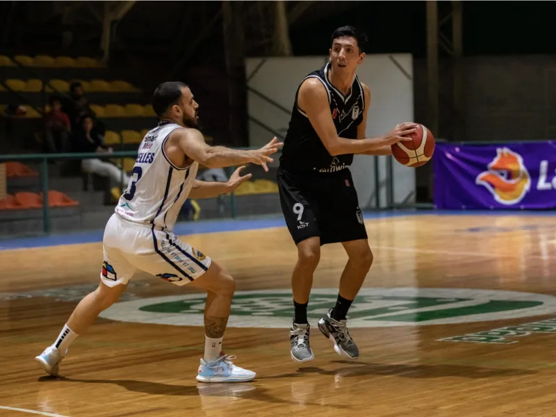 Atlético Puerto Varas se despidió oficialmente de los playoffs al caer por un punto ante Santiago Morning Quilicura