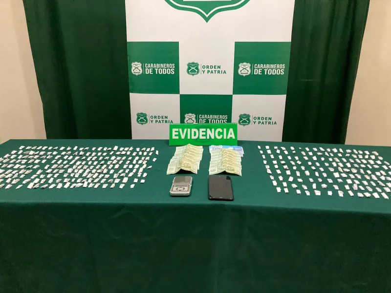 Carabineros detiene a tres adolescentes por microtráfico de drogas en Puerto Varas