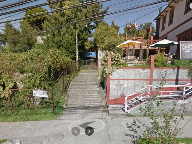 Colegio Inmaculada Concepción de Puerto Varas rehabilitará histórico acceso peatonal por calle Del Salvador