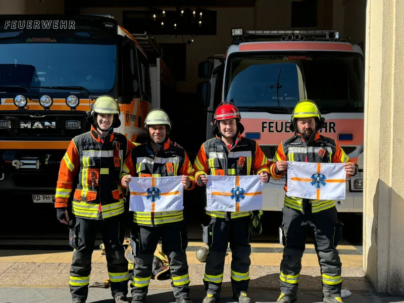 Cuatro Voluntarios de la Sexta Compañía de Bomberos de Puerto Varas participaron del desafío “Cerro Arriba 2024”
