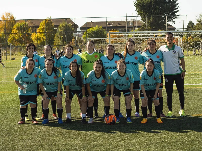 Equipo Femenino Calccio F.C de Puerto Varas disputó torneo nacional de fútbol 7 en la ciudad de Temuco