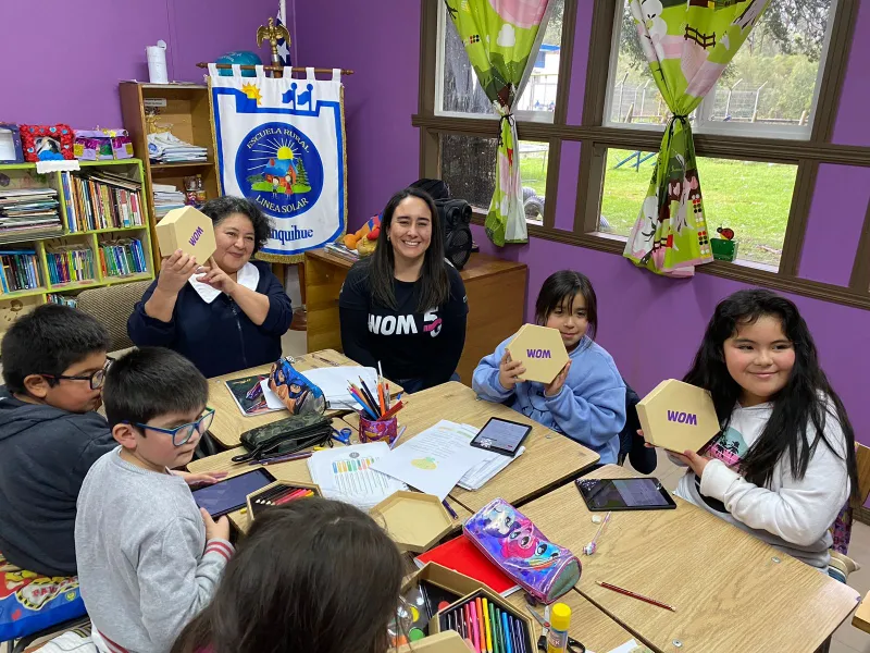 Escuela Hardy Minte de Puerto Varas y Escuela Línea Solar de Llanquihue recibieron conexión gratuita a internet