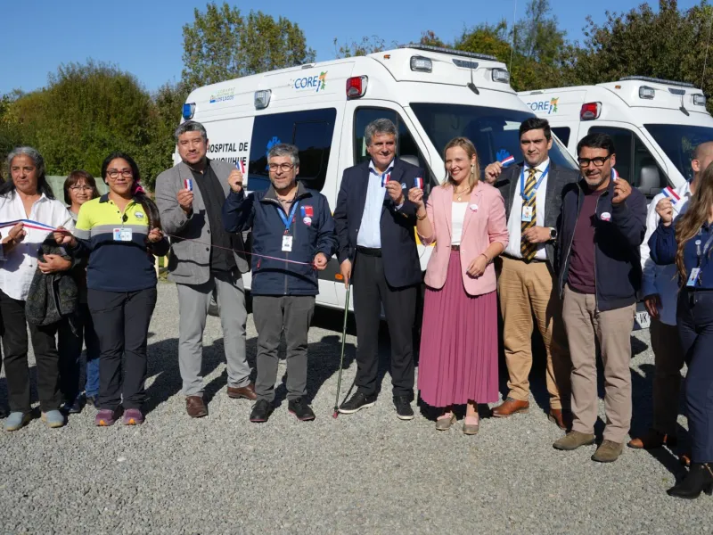 Gobierno Regional entrega ambulancias en Fresia, Frutillar y Llanquihue junto a un nuevo mamógrafo