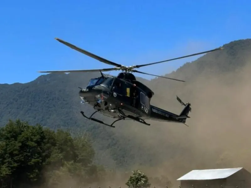 Helicóptero de la FACH cae en sector La Cumbre de San Juan de la Costa: fallecieron sus cinco tripulantes