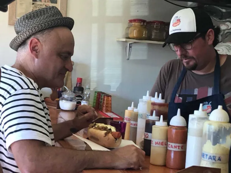 Marcelo Cicali y "Plato Único" en La Completería en Puerto Varas