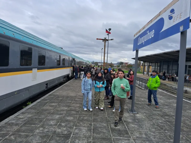 Más de 2 mil personas disfrutaron de la magia del tren turístico por la cuenca del Lago Llanquihue
