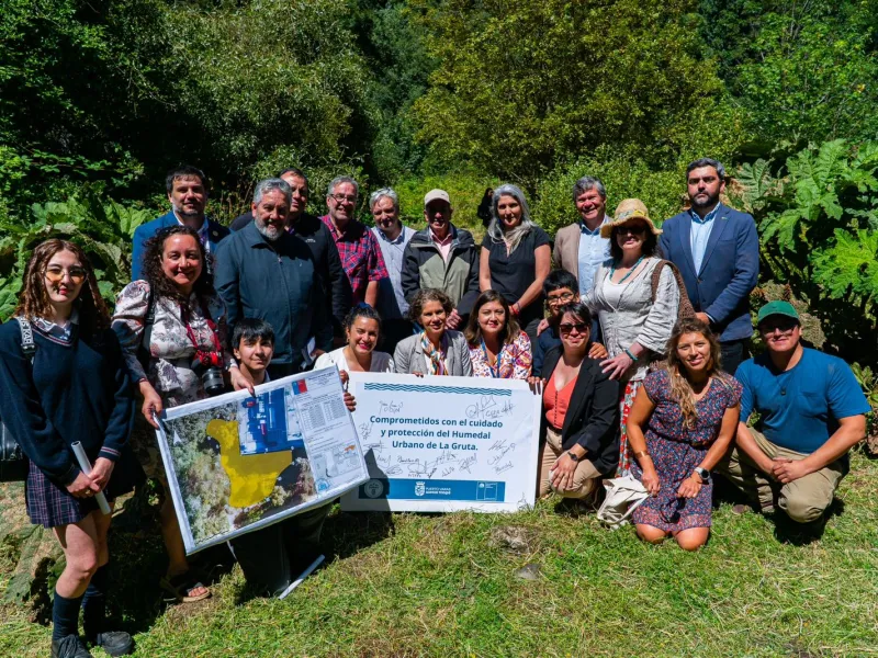 Ministra Rojas visita la Región de Los Lagos y declara el cuarto Humedal Urbano de la comuna de Puerto Varas