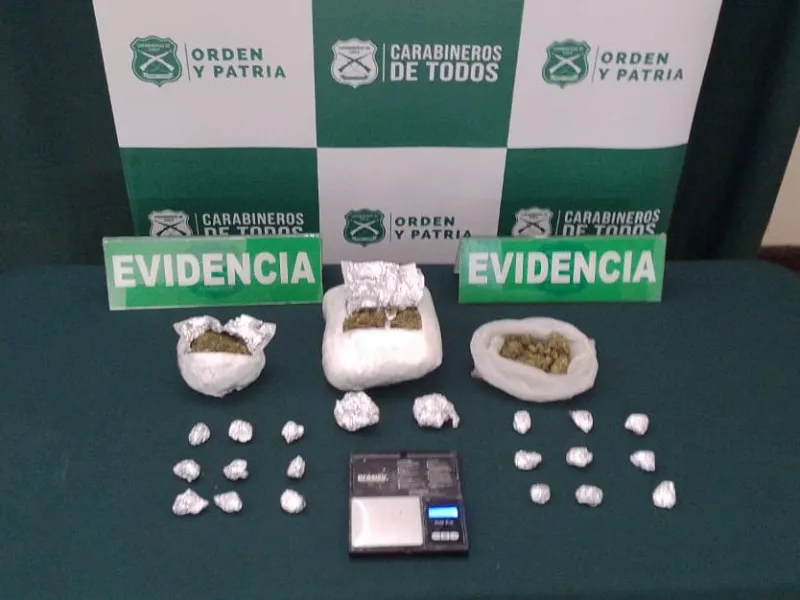 OS-7 detiene a imputado que transportaba marihuana en bus interprovincial