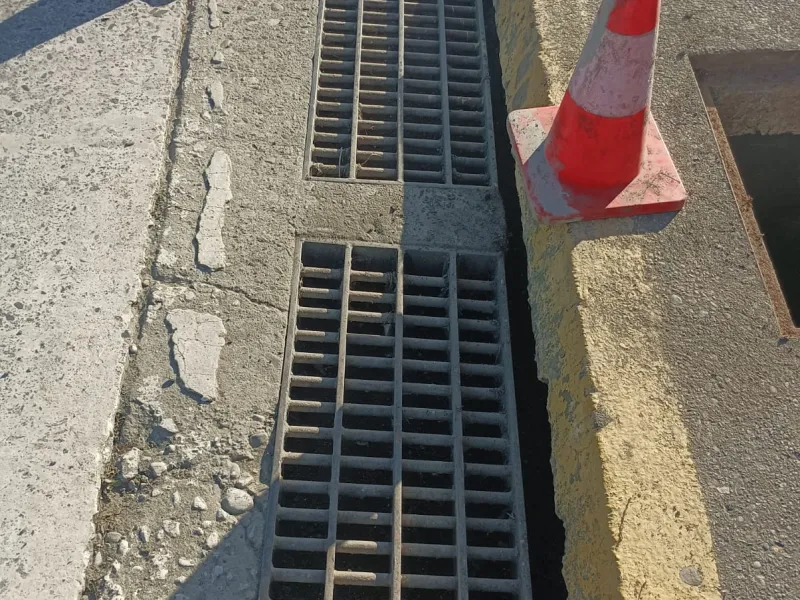 Plan “Puerto Varas Comuna Limpia” avanza con la limpieza de más de 40 sumideros de aguas lluvias
