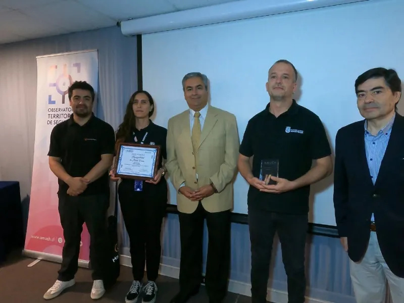 Puerto Varas recibe reconocimiento nacional por innovador programa de Bienestar Integral Adolescente