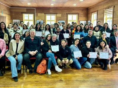32 emprendedores puertovarinos finalizaron con éxito la Primera Escuela Municipal de Emprendimiento