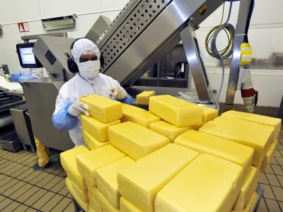 Acuerdo Producción Limpia: Equipos técnicos de industrias lácteas avanzan en formación en aspectos ambientales