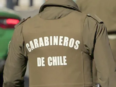 Allanan tres domicilios en Llanquihue por tráfico de droga