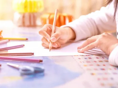 Ante pandemia Covid 19: Agrupaciones de familiares y personas autistas rechazan vuelta a clases de forma parcelada a los colegios de Chile 