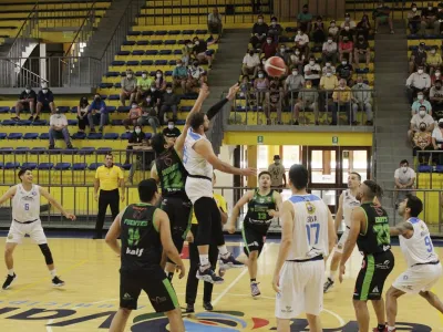Atlético debutó con un triunfo sobre AB Temuco en el inicio de Liga