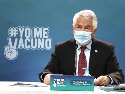 Autoridades de Salud anunciaron vacunación de vocales de mesa a partir de la próxima semana