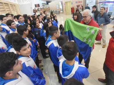 Autoridades despidieron a delegación de deportistas de la región que competirá en la Final Nacional de Los Juegos Deportivos Escolares 2019