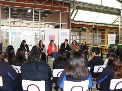 Autoridades y estudiantes lanzan Plan Elige Vivir Sin Drogas en la Región de Los Lagos 