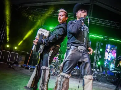 Banda Los Kuatreros del Sur celebra 20 años de historia musical