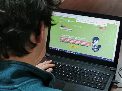 BiblioRedes ofrece 22 cursos gratuitos y online para aprender programación
