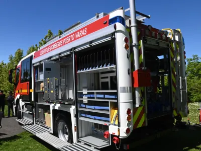 Bomberos de Nueva Braunau recibe moderno Carro Multipropósito