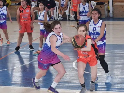 Buenos resultados se trajo la Rama Femenina de Básquetbol desde Castro