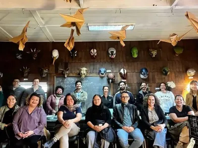 Carnaval del Sur: innovación social que une a Chile y Costa Rica desde el Bosque Mirador de Puerto Varas
