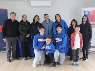 CDSC Puerto Varas y Escuela de Fútbol Municipal recibieron fondos Fondeporte 2023