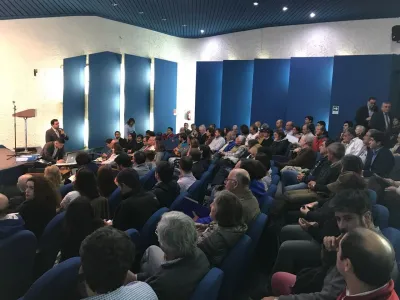 Cientos de vecinos asistieron a la Segunda Audiencia Pública Informativa de Plan Regulador