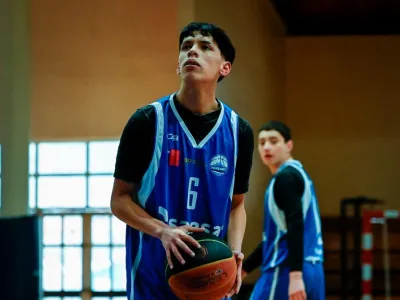 Clásico lacustre a la vista: CDE Alemán y Puerto Varas Basket se volverán a ver las caras en el Gimnasio Fiscal