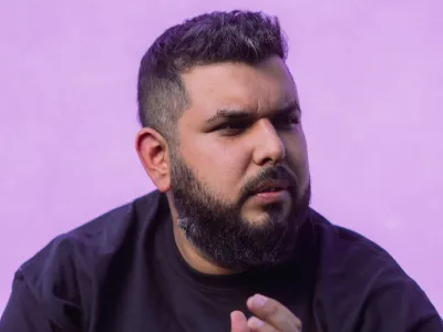Comediante Marcelo Valverde estrena nueva rutina en Puerto Varas