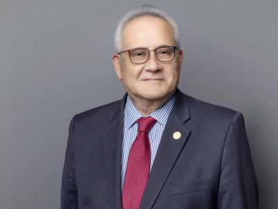 Comprometidos con la región