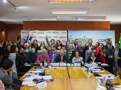 CORE aprobó Plan Regulador Comunal de Puerto Varas y aumento de recursos para APR Termas de Ralún