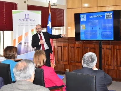  Corte de Apelaciones de Puerto Montt Dictó Charla Abierta a La Comunidad Sobre El Derecho a la Salud y el Rol de los Tribunales