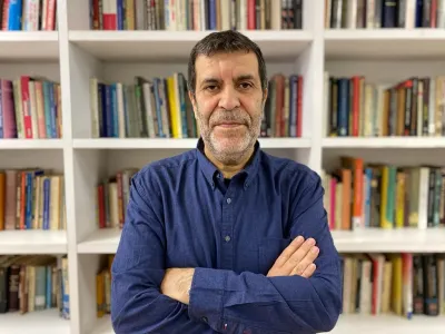 [OPINIÓN] Cuando sobrevivir también es ganar: la jugada pragmática de la DC