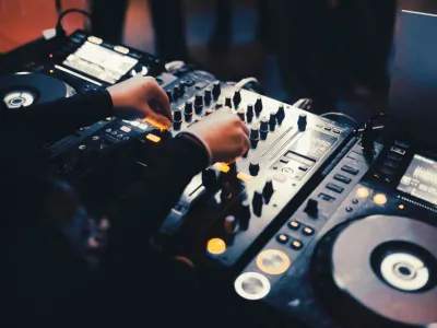 Delight Lab encabeza No SignaL 2025 con una experiencia inmersiva sin precedentes