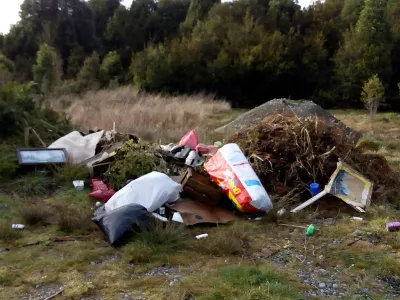 Denuncian Basural en Sector La Laja