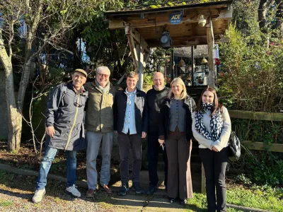 Destino Puerto Varas se reúne con Seremi de Economía
