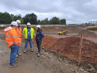 Directora del Servicio de Salud del Reloncaví realizó Visita Técnica a sitio de Construcción del Hospital de Puerto Varas