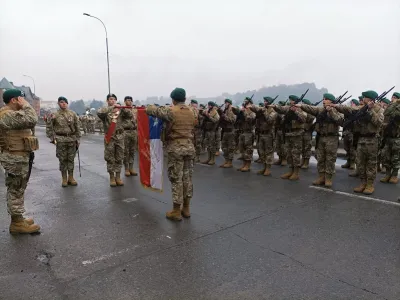 Emotiva ceremonia de juramento a la bandera en Plaza Los Héroes de Puerto Varas realizó el Regimiento N°12 “Sangra”