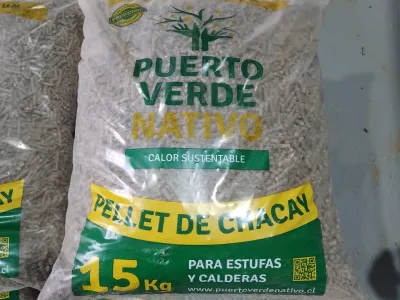 Emprendedor local transformó el chacay en pellet y brindando una solución sustentable