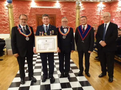 En Homenaje Día del Bombero: Logia Alborada de Puerto Varas entregó medalla Germán Tenderini al voluntario Christian Kuschel Pinto
