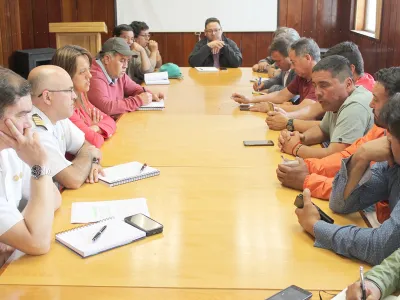 En Puerto Montt: Autoridades avanzan en medidas de seguridad para la pesca artesanal