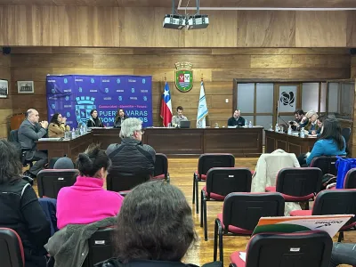 En Puerto Varas Dirección Regional de SENDA presentó “Modelo de gobernanza para la implementación de una política de drogas 2024 – 2030”