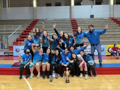 Equipo local ganador del segundo lugar en la Liga Nacional de Vóleibol A3 no tiene fondos para seguir compitiendo