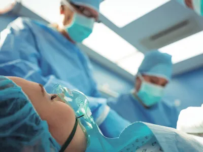 Especialistas evalúan uso de oxigenación de alto flujo en pacientes covid