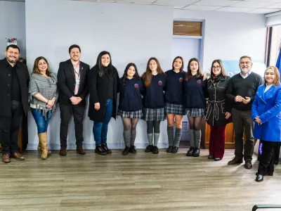 Estudiantes de Fresia presentan proyectos científicos que representarán a Chile en instancias internacionales